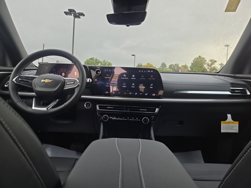 New 2026 Chevrolet Traverse LT w/ Driver Confidence Package image 15