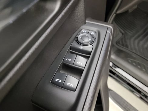 Certified 2024 Chevrolet Silverado 1500 Custom image 24