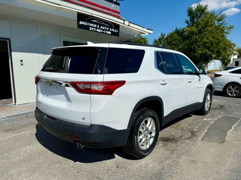 Used 2020 Chevrolet Traverse LT w/ Driver Confidence II Package image 12