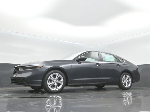 New 2025 Honda Accord LX image 11