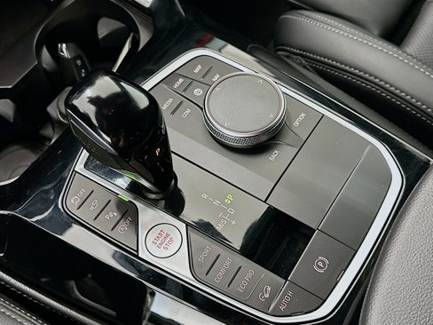 Used 2024 BMW X4 xDrive30i image 25