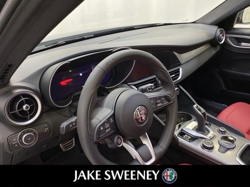 New 2024 Alfa Romeo Giulia Ti w/ Performance Driving Package image 26