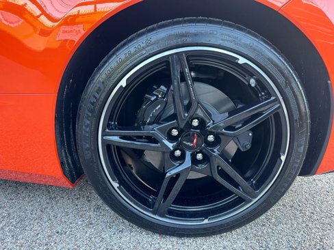 Used 2021 Chevrolet Corvette Stingray Preferred Cpe w/ 2LT image 19