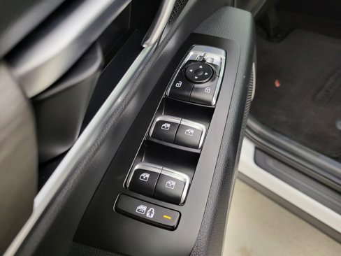 Used 2025 Kia Telluride EX X-Line image 36