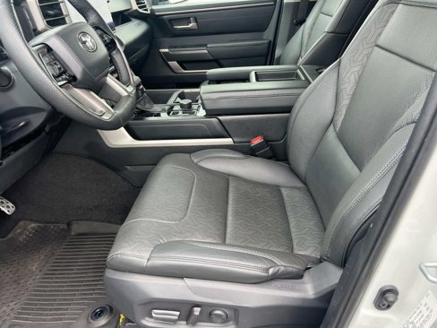 Used 2022 Toyota Tundra SR5 image 15
