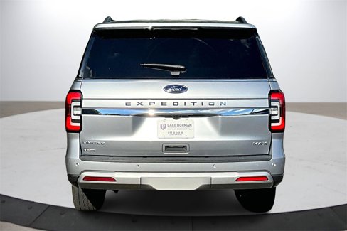 Used 2023 Ford Expedition Max Limited image 7