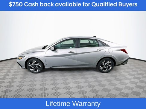 New 2025 Hyundai Elantra Limited image 8