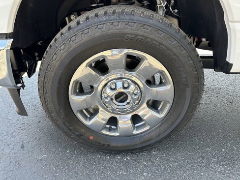 New 2025 Ford F350 Lariat w/ Lariat Ultimate Package image 9