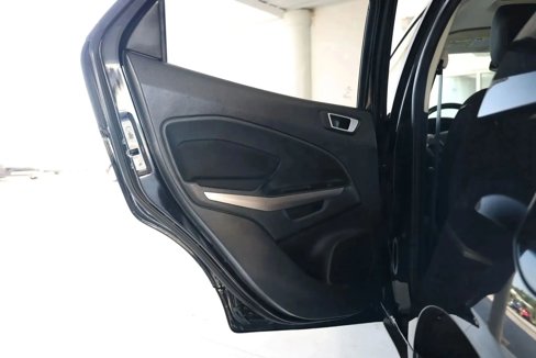 Used 2019 Ford EcoSport SE w/ SE Convenience Package image 22