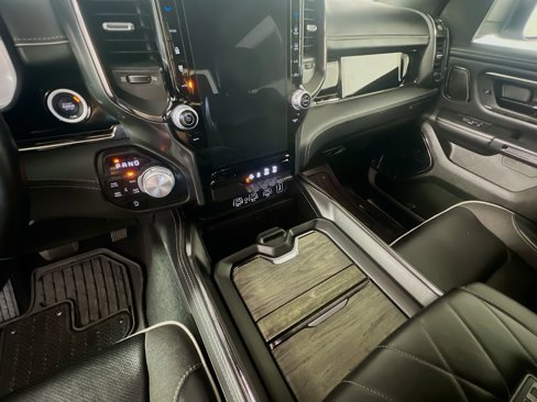Used 2025 RAM 1500 Limited image 26