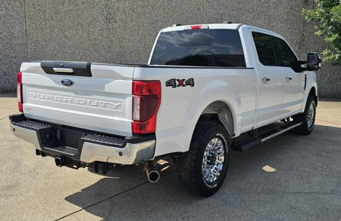 Used 2020 Ford F250 XLT w/ XLT Premium Package image 3