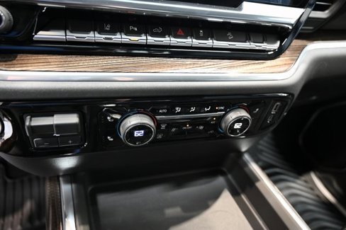 New 2025 Chevrolet Silverado 2500 LT w/ Trail Boss Package image 18