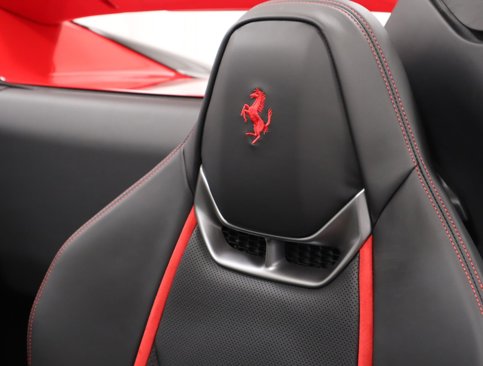 Used 2024 Ferrari 296 GTS image 19