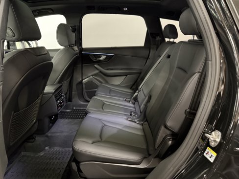 Used 2025 Audi Q7 3.0T Premium Plus w/ Premium Plus Package image 15