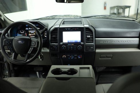 Used 2022 Ford F350 XLT w/ Camper Package image 46