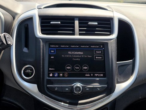 Used 2020 Chevrolet Sonic LT image 22