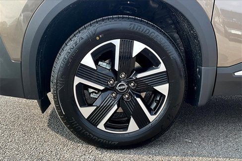 New 2026 Nissan Kicks SV w/ SV Premium Package image 11