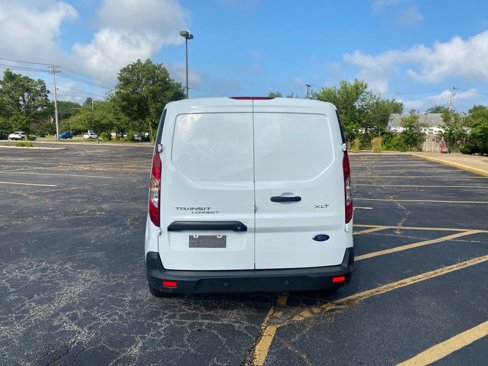 Used 2020 Ford Transit Connect XLT image 4