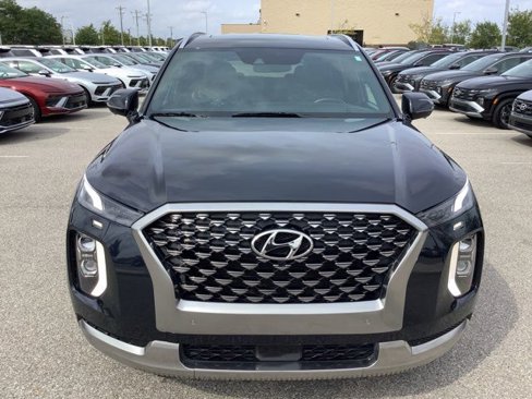 Used 2022 Hyundai Palisade Calligraphy image 2