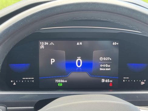 Used 2022 Volkswagen Tiguan SE R-Line image 37