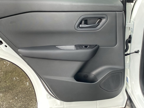 New 2026 Nissan Rogue S image 22