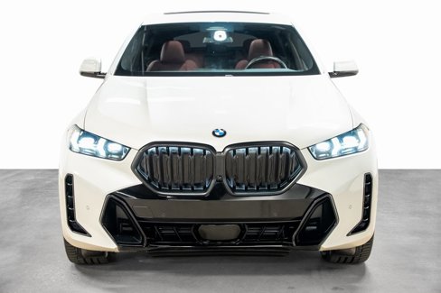 Used 2024 BMW X6 xDrive40i w/ M Sport Professional Package image 4