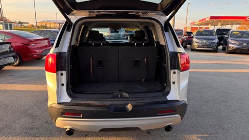 Used 2019 GMC Acadia SLT w/ LPO, Cargo Package image 26