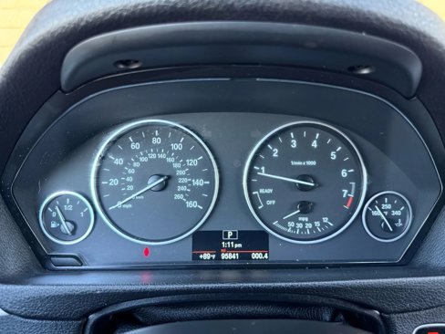 Used 2017 BMW 320i Sedan image 30