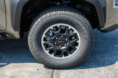 New 2025 Toyota Tacoma TRD Off-Road image 11