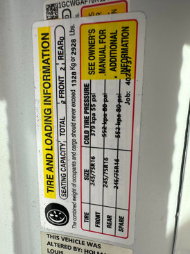 Used 2024 Chevrolet Express 2500 w/ Driver Convenience Package image 19
