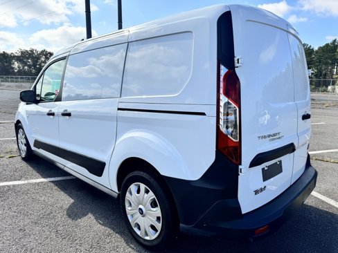 Used 2020 Ford Transit Connect XL image 3