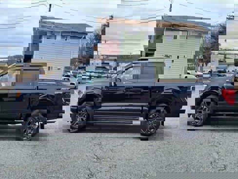 Certified 2022 Ford F150 XLT w/ Equipment Group 302A High image 4