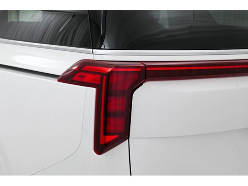 New 2026 Kia Carnival EX image 9