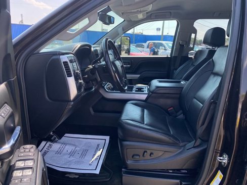Used 2018 Chevrolet Silverado 3500 LTZ image 8