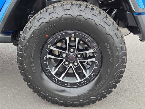New 2025 Jeep Wrangler Unlimited Rubicon image 15