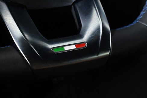 Used 2021 Lamborghini Urus image 21