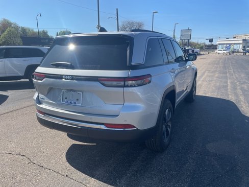New 2025 Jeep Grand Cherokee Limited 4xe image 8