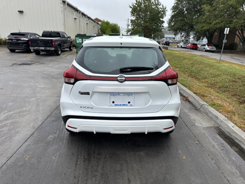 Used 2023 Nissan Kicks S image 9