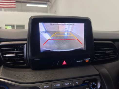 Used 2019 Hyundai Veloster 2.0 image 19