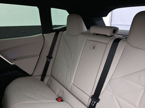 New 2026 BMW iX xDrive45 image 16