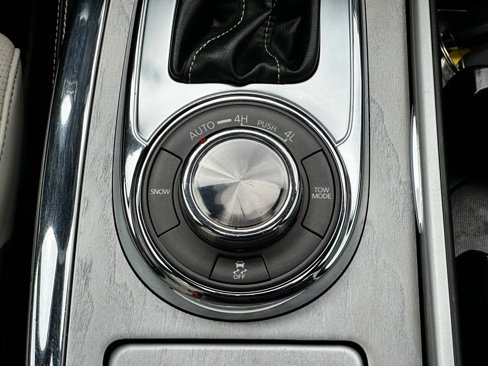 Used 2019 INFINITI QX80 Limited image 24
