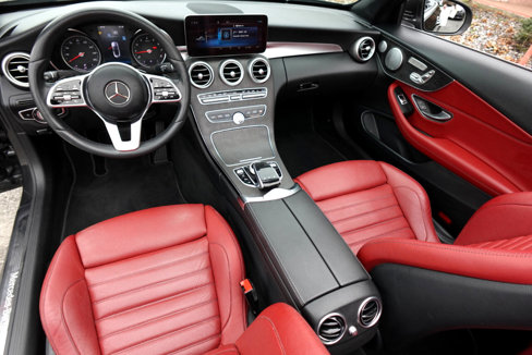 Used 2020 Mercedes-Benz C 300 4MATIC Cabriolet w/ Multimedia Package image 7