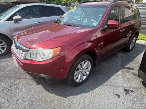 Used 2012 Subaru Forester 2.5X Limited image 21