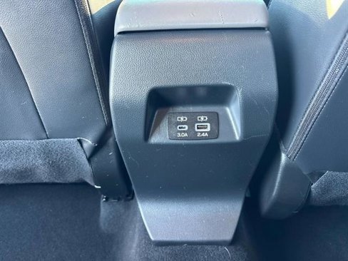 Used 2024 Subaru Crosstrek 2.0i Premium image 11