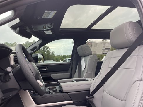 New 2026 Toyota Tundra Limited image 4
