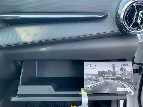 New 2026 Chevrolet Equinox LT w/ Convenience Package II image 30