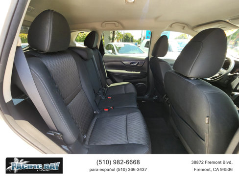 Used 2019 Nissan Rogue SV image 19