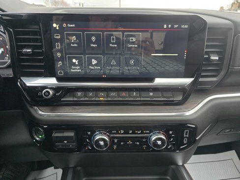 New 2025 GMC Sierra 3500 SLT w/ SLT Convenience Package image 18