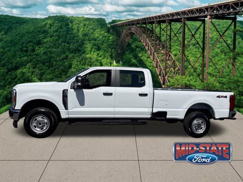 New 2026 Ford F250 XL w/ XL Chrome Package image 13