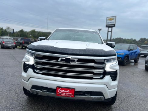 Used 2024 Chevrolet Silverado 1500 High Country w/ High Country Premium Package image 9